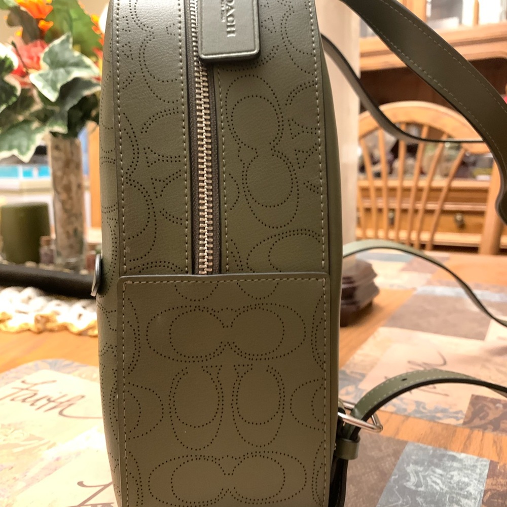 NWT olive green coach backpack with matching wristlet. Backpack is 11”x10”x4”. - Picture 5 of 10